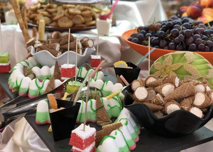 阳光海滩全包酒店 4*