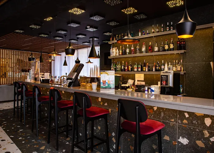 阳光海滩全包酒店 4*