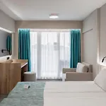 ホテル Grand Sunny 4*