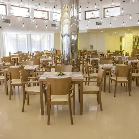 Grand Sunny 4* Σάνι Μπιτς