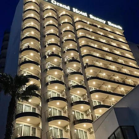 阳光海滩全包酒店 4* 阳光海滩