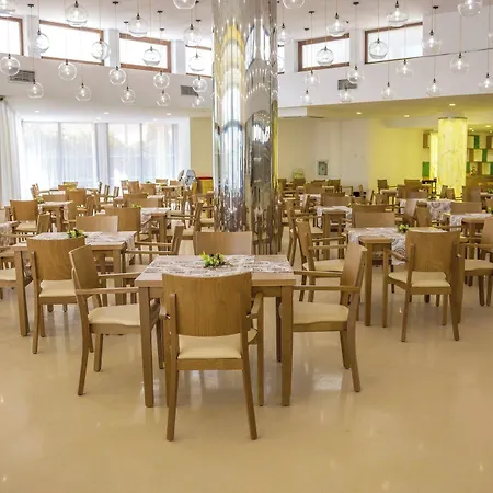 Готель Grand Sunny 4*
