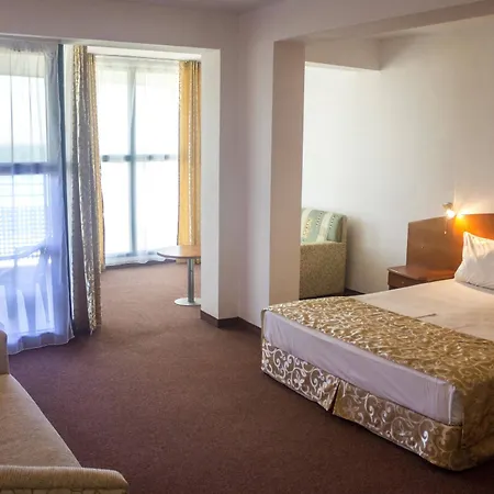 Grand Sunny Otel 4*