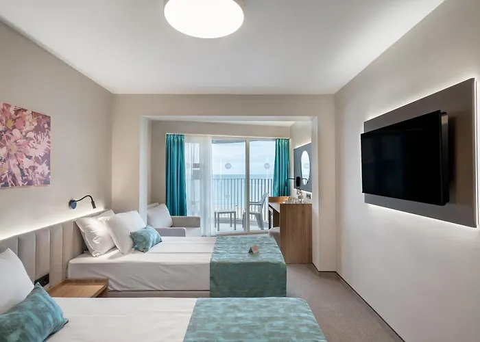 Ξενοδοχείο Grand Sunny